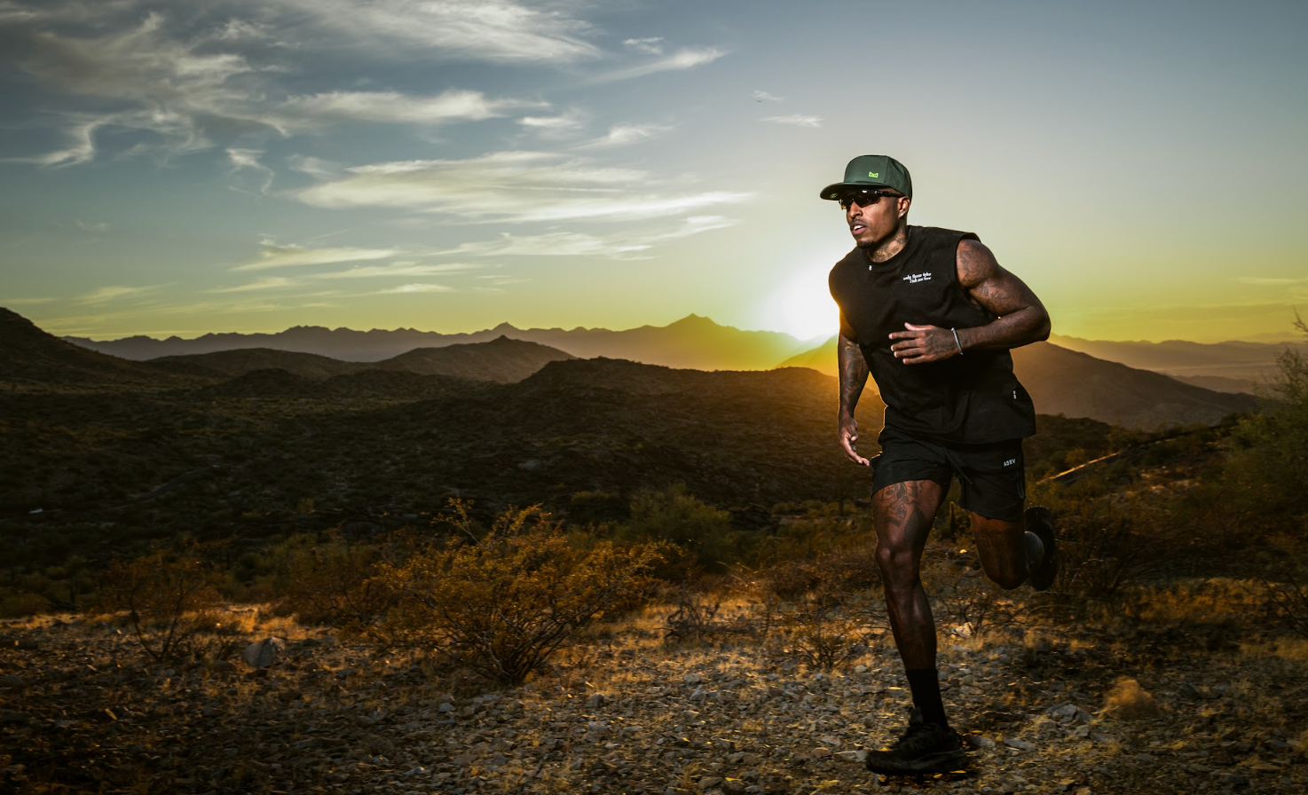 melin promotes premium hats for running